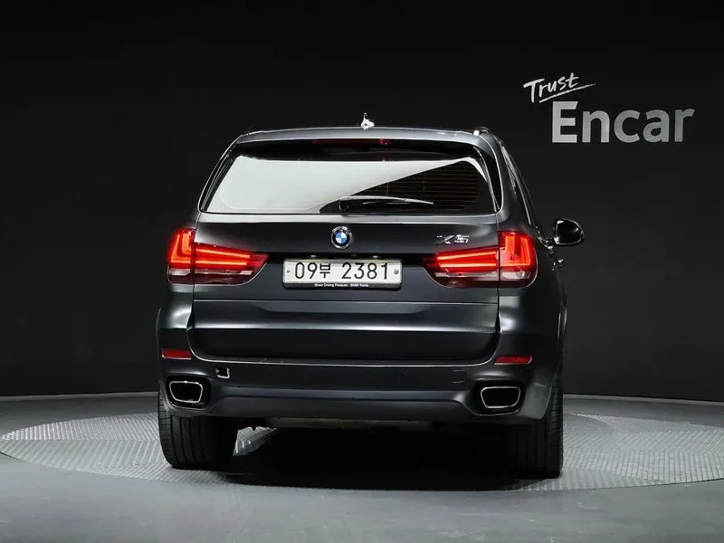 BMW X5  (F15) xDrive 30D M Sports, снимка 4 - Автомобили и джипове - 54971163