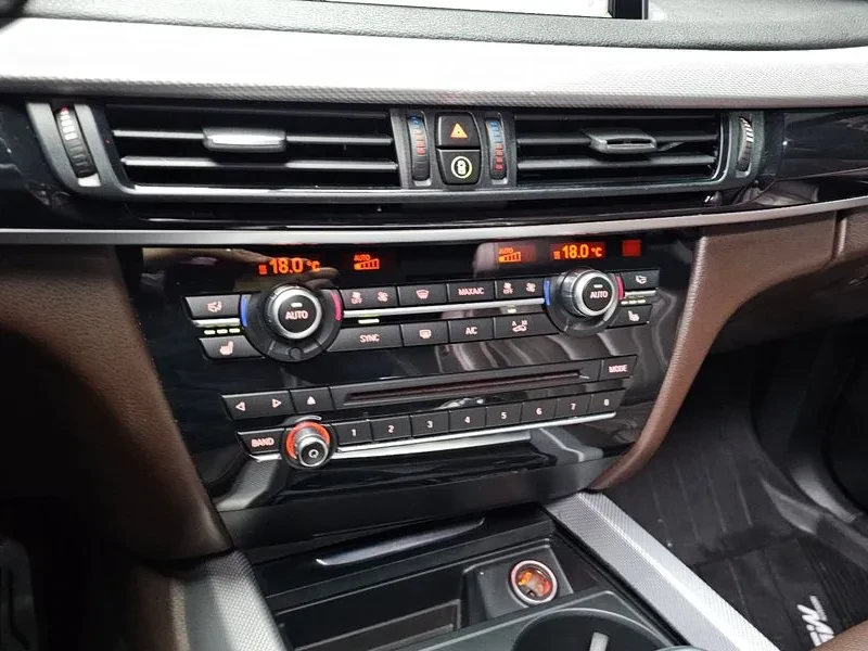 BMW X5  (F15) xDrive 30D M Sports, снимка 16 - Автомобили и джипове - 54971163