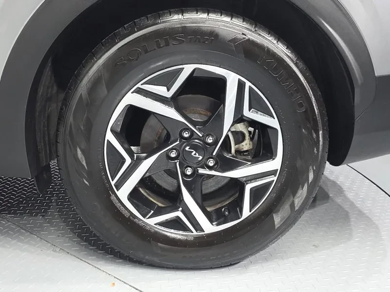 Kia Sportage 2.0 4WD PRESTIGE, снимка 5 - Автомобили и джипове - 55789737