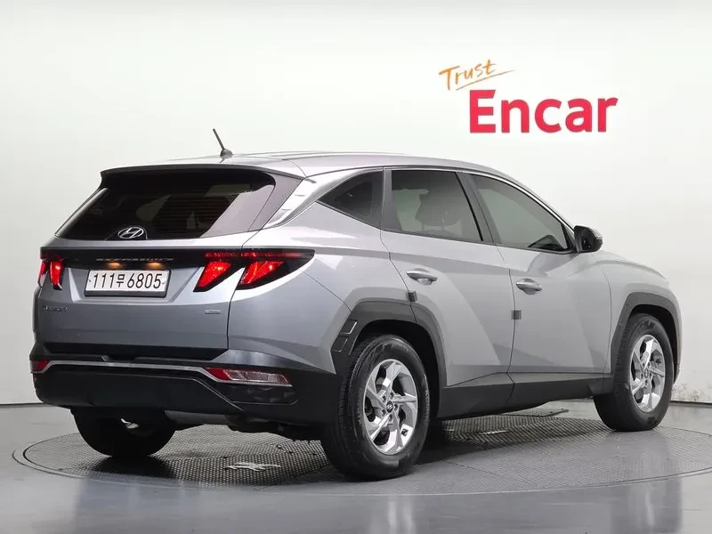 Hyundai Tucson Diesel 2.0 4Wd Modern, снимка 2 - Автомобили и джипове - 56130803