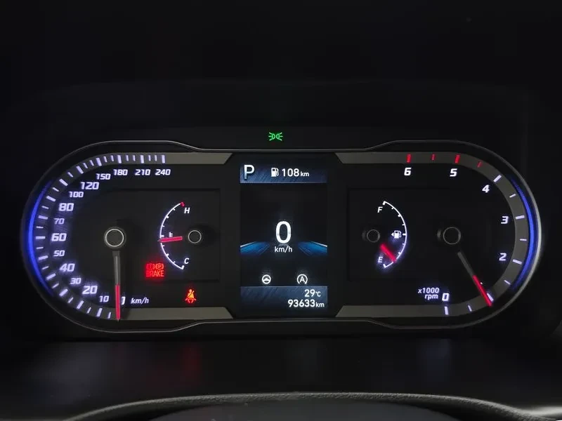 Hyundai Tucson Diesel 2.0 4Wd Modern, снимка 8 - Автомобили и джипове - 56130803