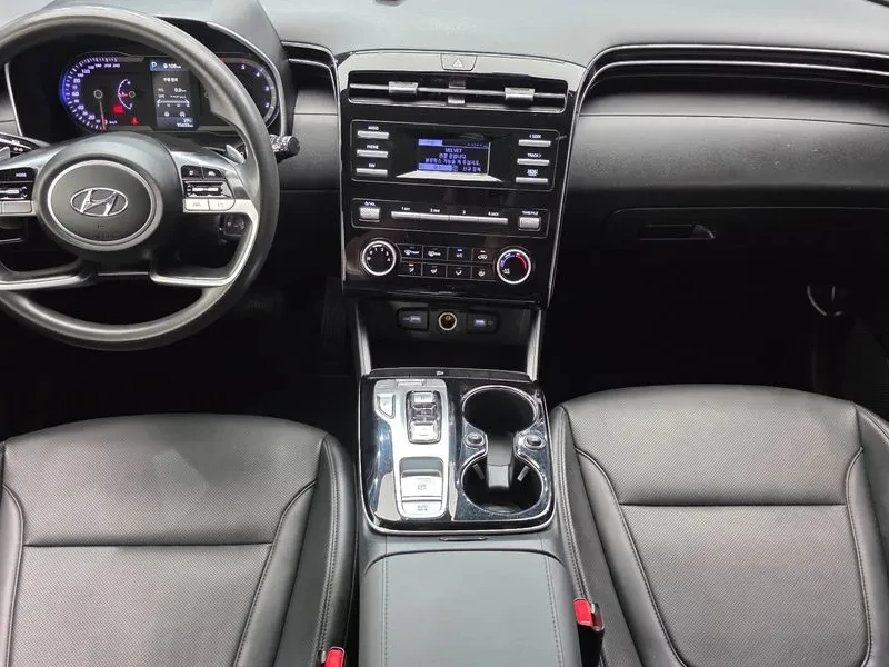 Hyundai Tucson Diesel 2.0 4Wd Modern, снимка 7 - Автомобили и джипове - 56130803