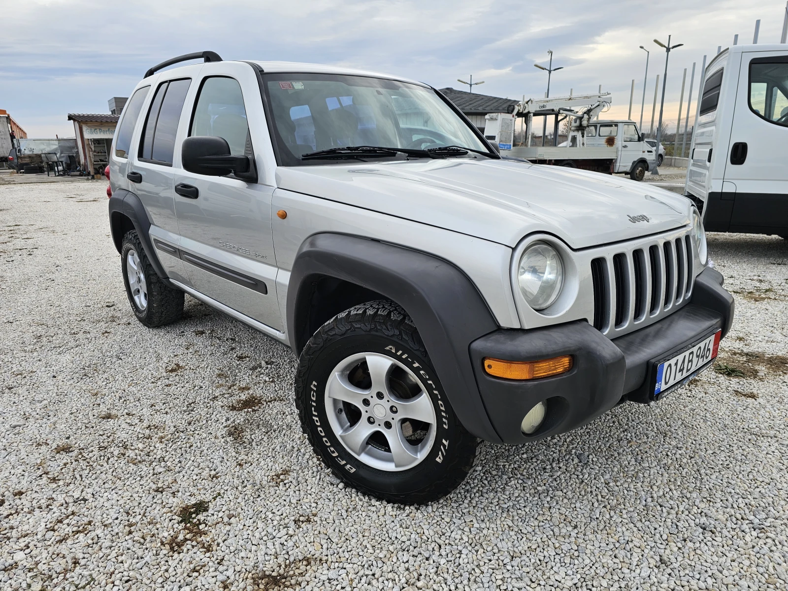 Jeep Cherokee 2.5CRD/КЛИМА/ИТАЛИЯ/ЛИЗИНГ - изображение 2