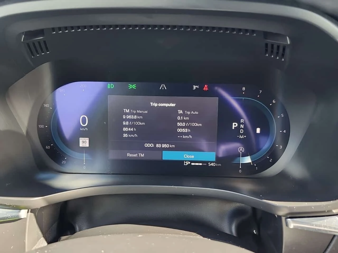 Volvo XC60  CORE | ПАНО | KEYLESS | 360  | 2 КЛЮЧА - изображение 9