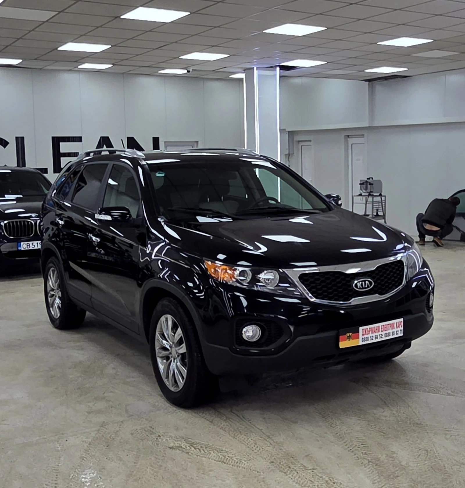 Kia Sorento 4WD/3.5/7Места/DVD