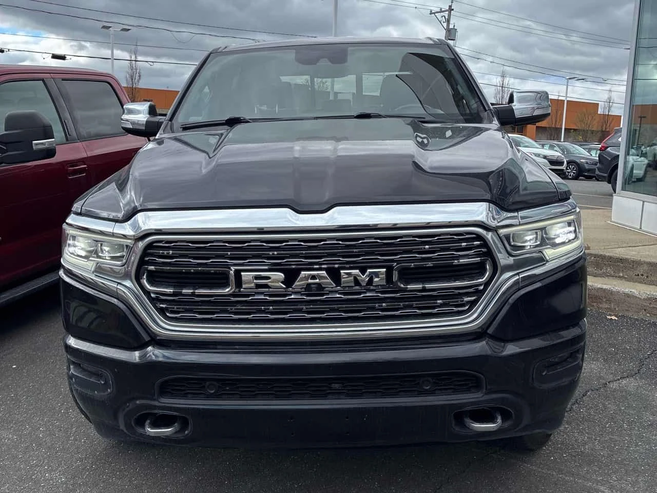 Dodge RAM 1500 Limited /360/Harman Kardon/ОБДУХВАНЕ/ВЪЗДУХ, снимка 6 - Автомобили и джипове - 54383098