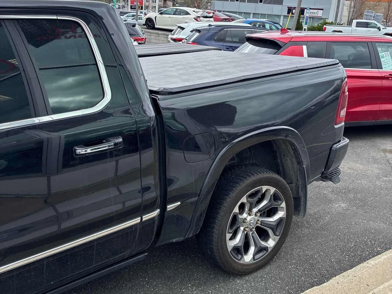 Dodge RAM 1500 Limited /360/Harman Kardon/ОБДУХВАНЕ/ВЪЗДУХ, снимка 14 - Автомобили и джипове - 54383098