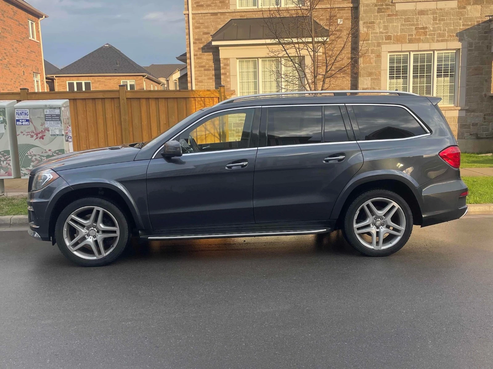 Mercedes-Benz GL 350 AMG* BLUETEC* ПОДГРЕВ* KEYLESS* KAMERA, снимка 2 - Автомобили и джипове - 54479809