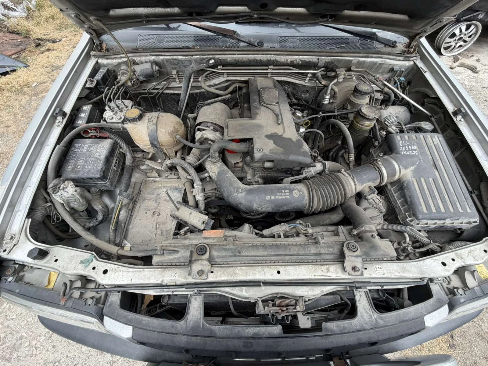 Opel Frontera 2.2д 116к, снимка 5 - Автомобили и джипове - 54639575