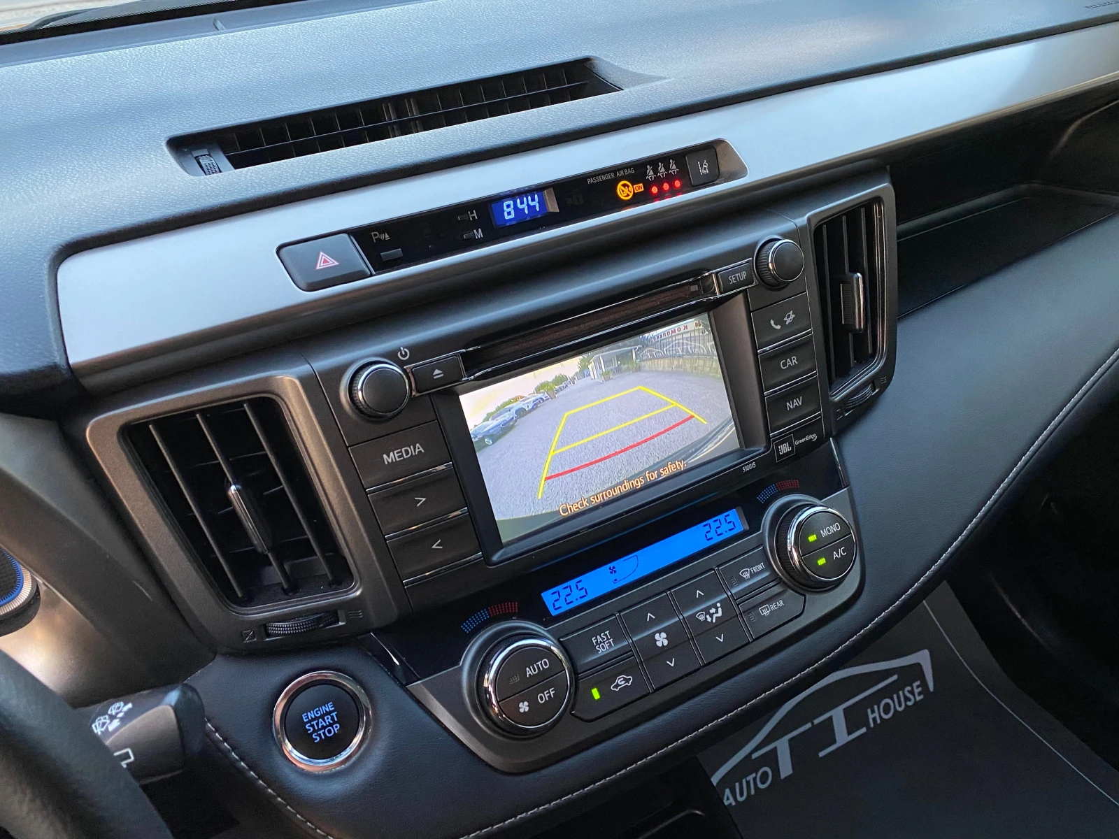 Toyota Rav4 Executive* 2.0* 4x4* , снимка 14 - Автомобили и джипове - 55238947