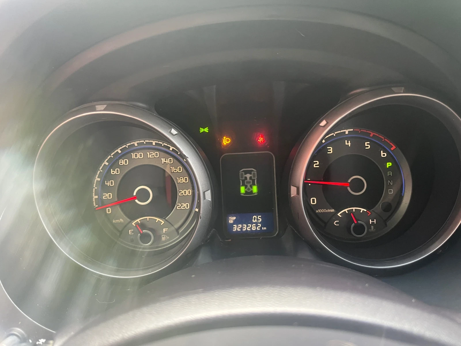 Mitsubishi Pajero, снимка 15 - Автомобили и джипове - 55343021