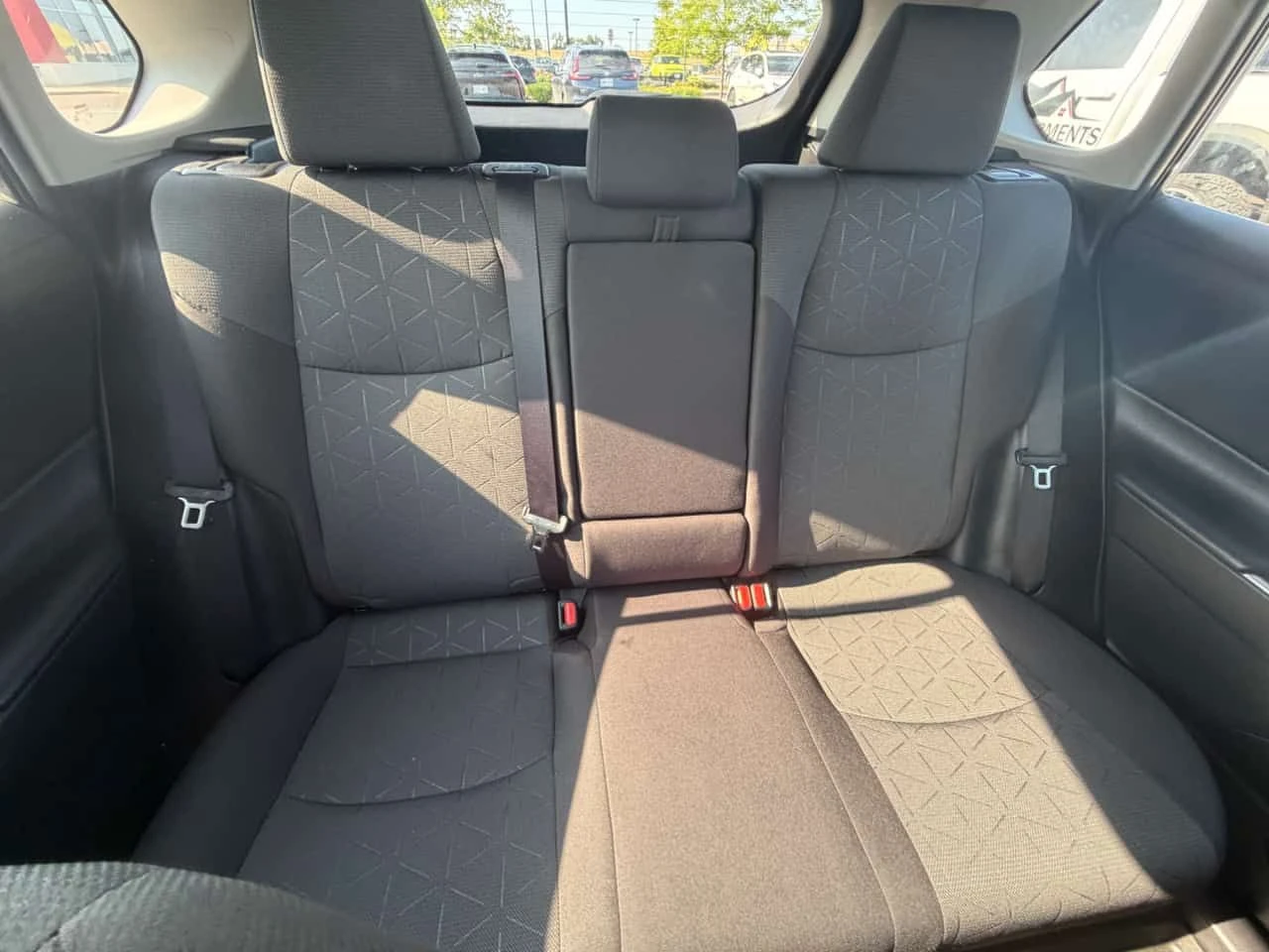 Toyota Rav4 * LE * CARFAX *  ОПЦИЯ ЗА ФИНАНСИРАНЕ, снимка 10 - Автомобили и джипове - 55425381