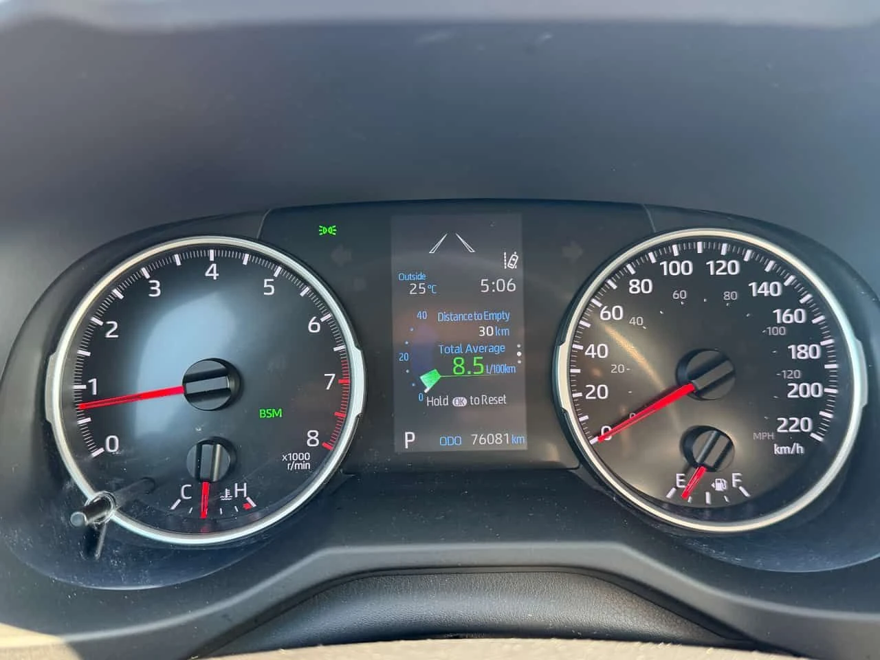 Toyota Rav4 * LE * CARFAX *  ОПЦИЯ ЗА ФИНАНСИРАНЕ, снимка 8 - Автомобили и джипове - 55425381