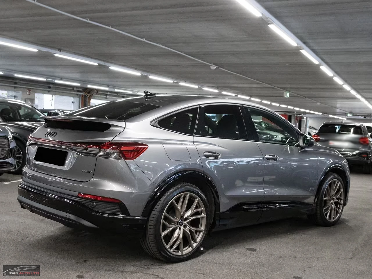 Audi Q4 E-TRON 50/S LINE/299HP/MATRIX/4x4/�����./CAM/315h | Mobile.bg � ����������� 4