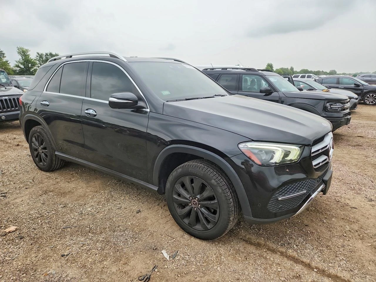 Mercedes-Benz GLE 350 2.0l 4Matic, снимка 4 - Автомобили и джипове - 56086883