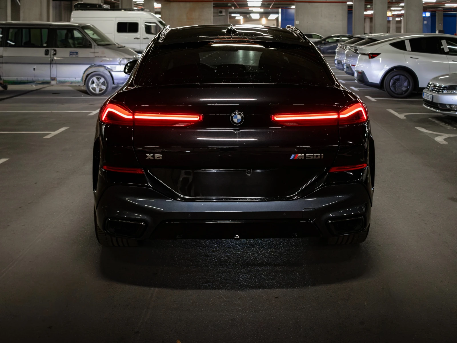 BMW X6 M50i, снимка 3 - Автомобили и джипове - 56655768