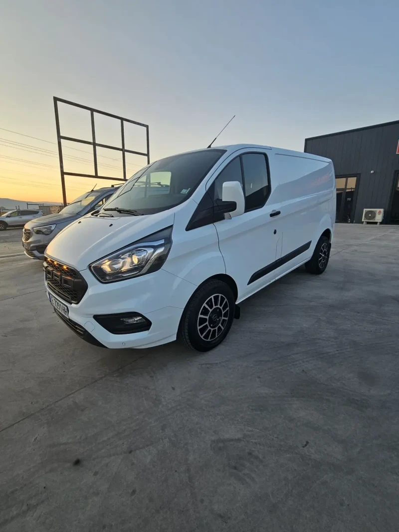 Ford Transit Custom, снимка 15 - Бусове и автобуси - 49159669