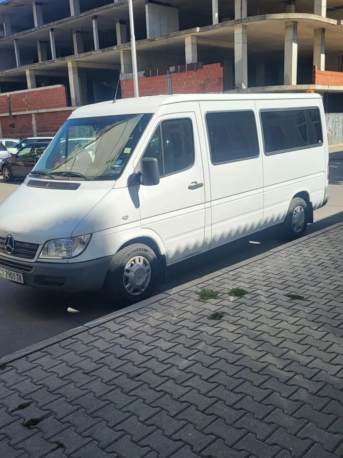 Mercedes-Benz Sprinter 216  - изображение 2