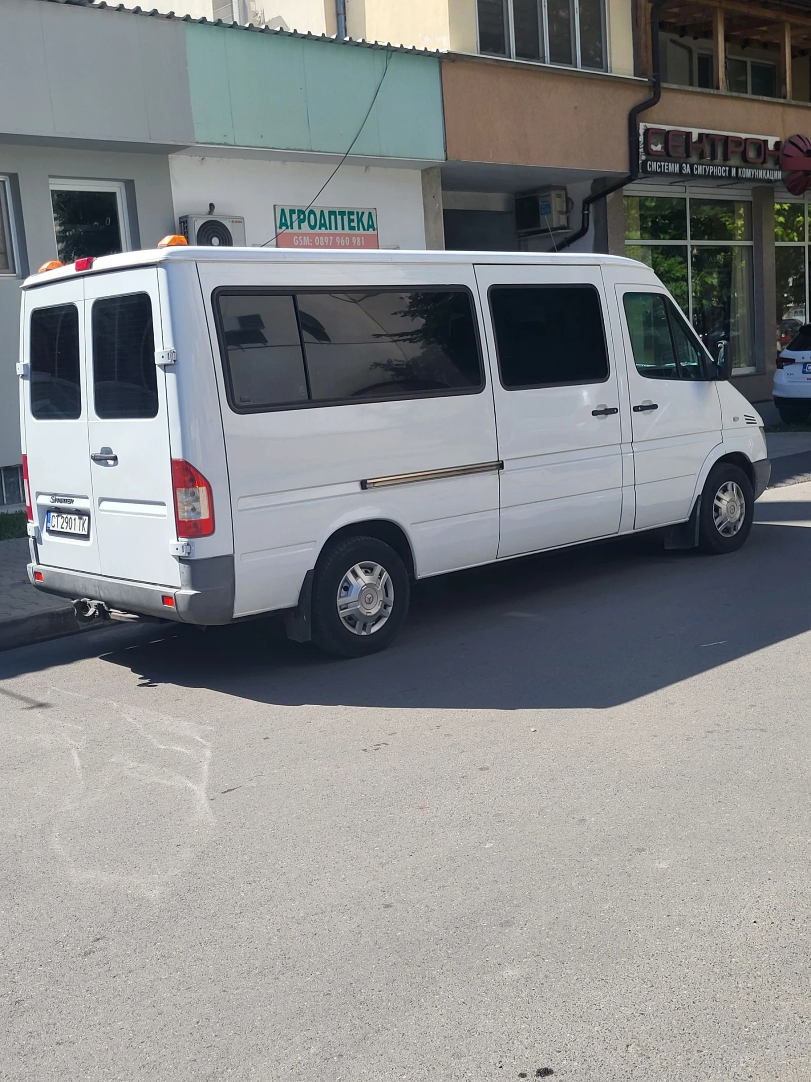 Mercedes-Benz Sprinter 216  - изображение 4