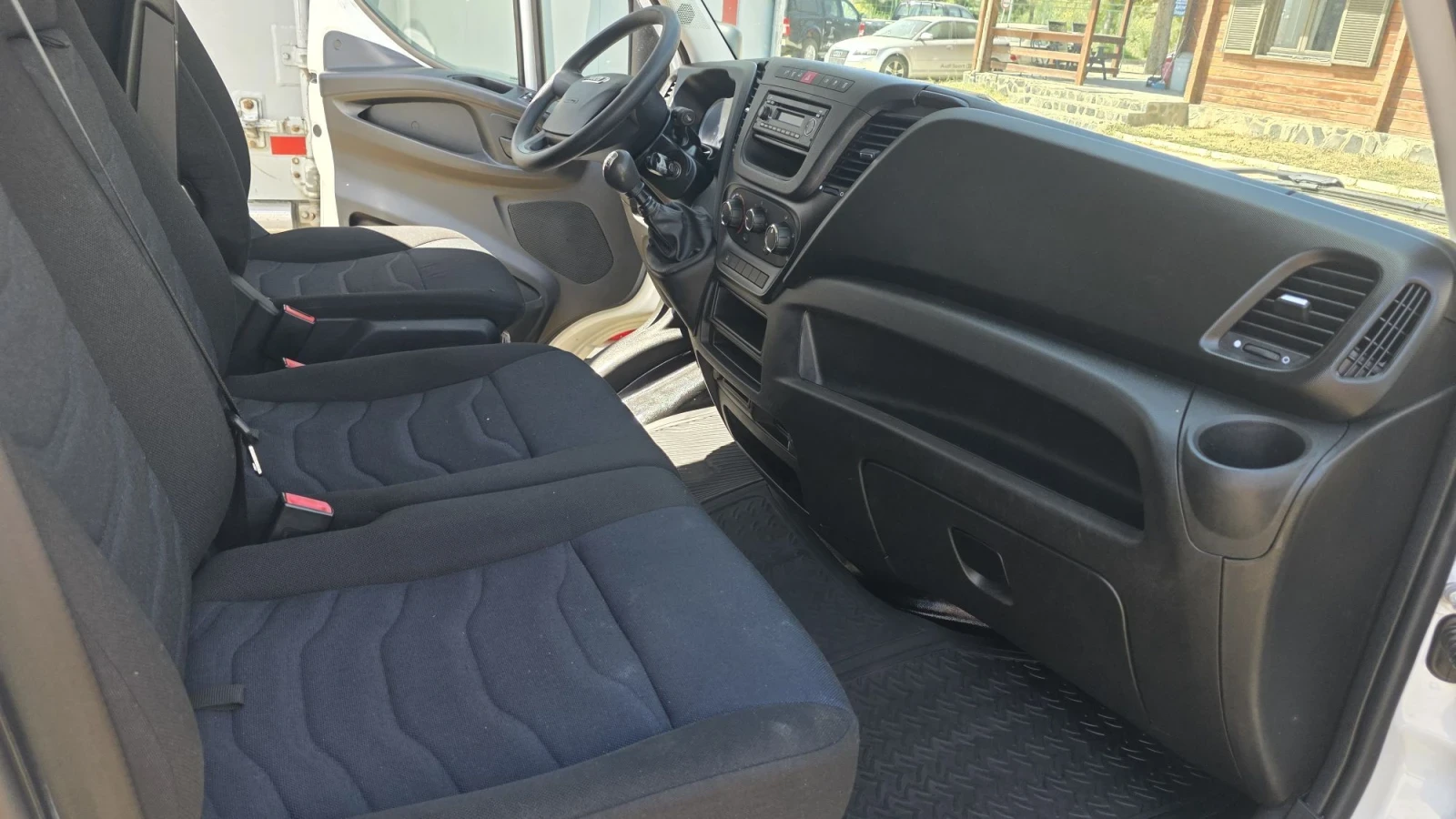 Iveco Daily 35S14 EURO 6 B | Mobile.bg � ����������� 11
