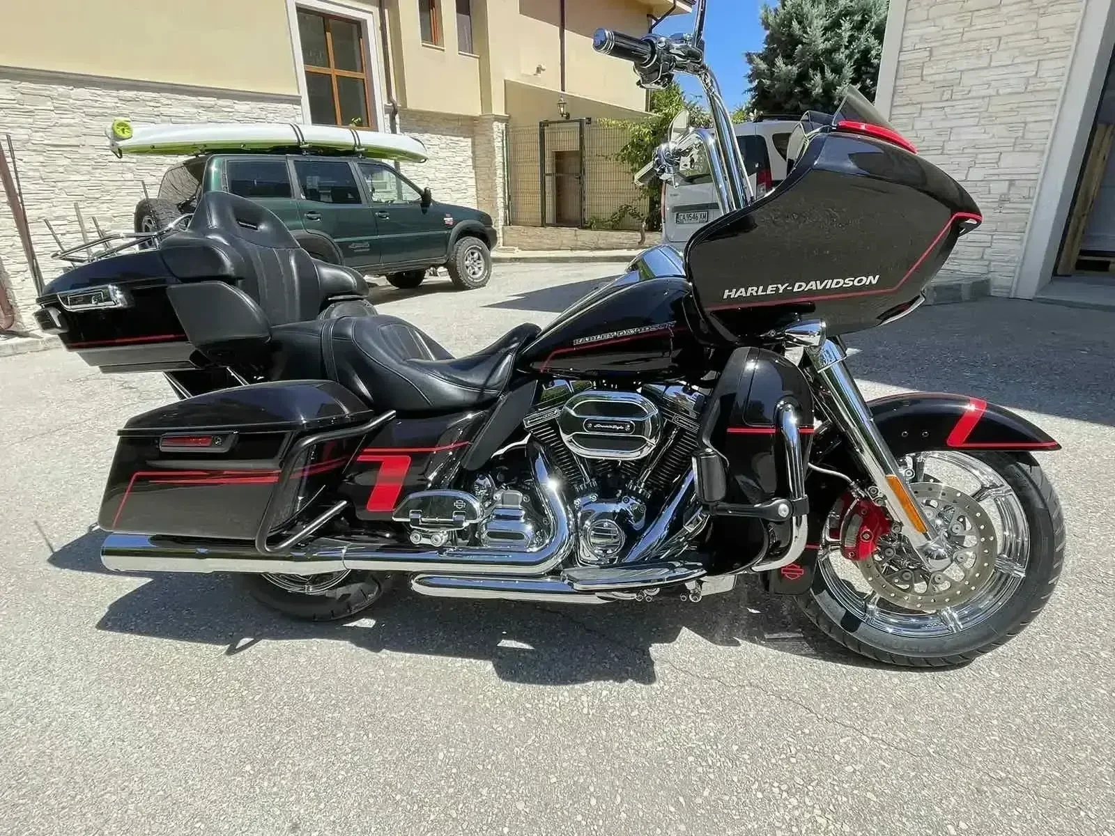 Harley-Davidson CVO FLTRUSE 
