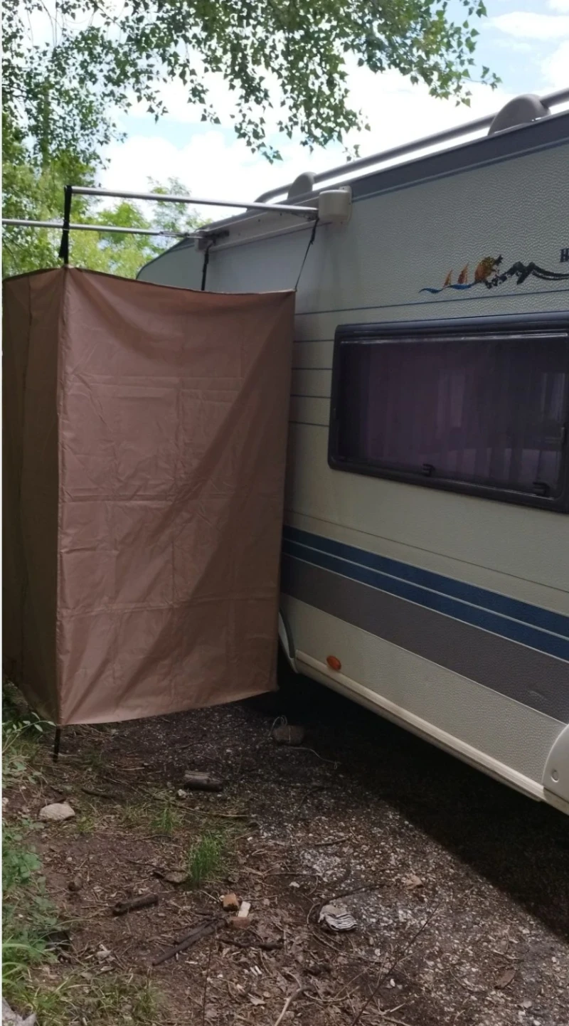 Каравана Hobby  de luxe easy 440 sf , снимка 4 - Каравани и кемпери - 53434333