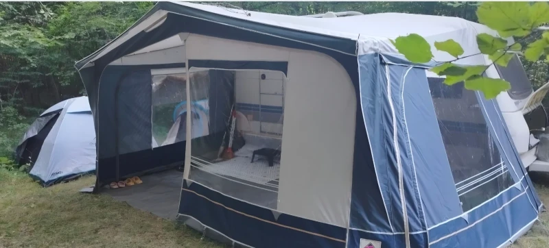 Каравана Hobby  de luxe easy 440 sf , снимка 12 - Каравани и кемпери - 53434333