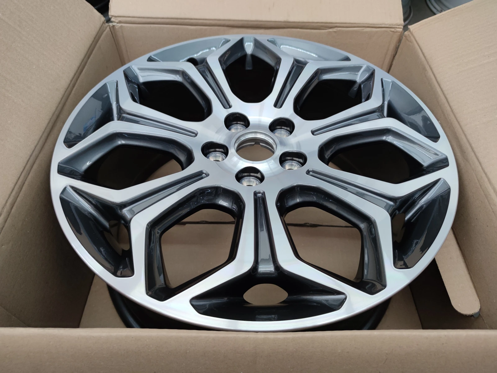   Ford | Mobile.bg   2