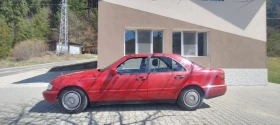 Mercedes-Benz C 200, снимка 12