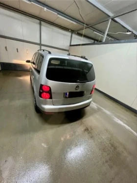 VW Touran 2.0, снимка 3