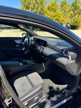 Mercedes-Benz CLA 200 AMG / Shadow Line / Edition, снимка 11