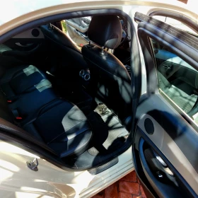 Mercedes-Benz E 200, снимка 8