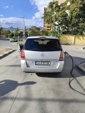 Opel Zafira Ван, снимка 15