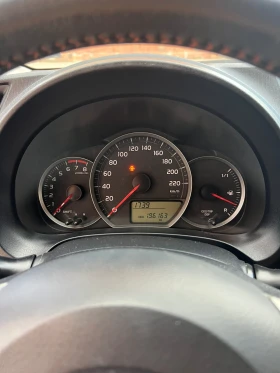 Toyota Yaris 1.3i / | Mobile.bg    10