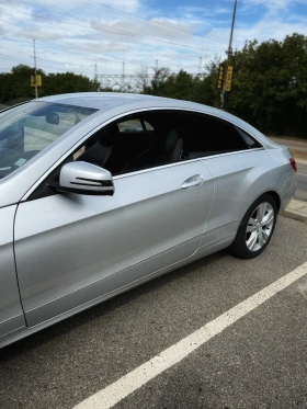 Обява за продажба на Mercedes-Benz E 250 ОБСЛУЖЕН/КУПЕ/ИТАЛИЯ/2-РИ СОБСТВЕНИК/РЕАЛНИ КМ ~16 500 лв. - изображение 3