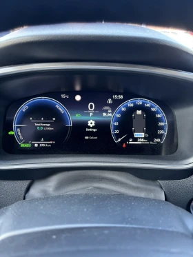 Toyota Corolla Executive Plus - 26790 € / 52396.69 лв. - 10133749 10