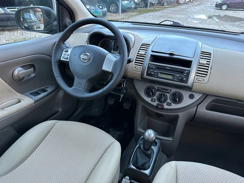 Nissan Note 1.4i, снимка 11 - Автомобили и джипове - 44031324