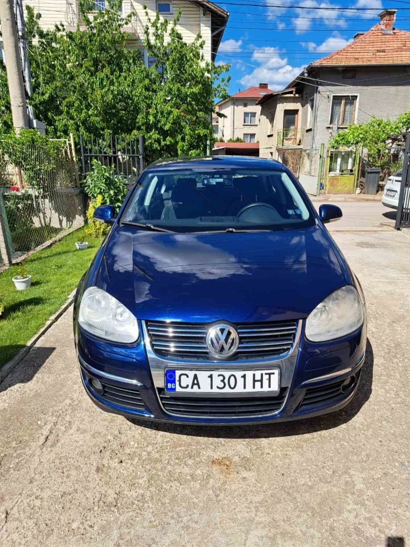 VW Jetta, снимка 1 - Автомобили и джипове - 47484093