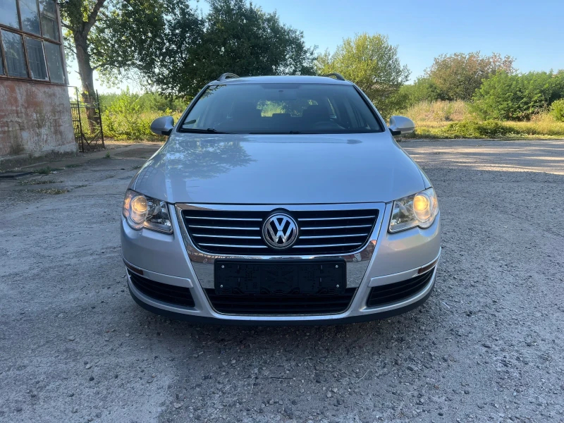 VW Passat 1.9 TDI , снимка 8 - Автомобили и джипове - 47456226