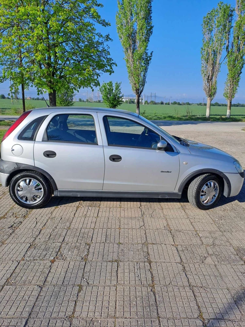 Opel Corsa 1.7 DI, снимка 3 - Автомобили и джипове - 47605819