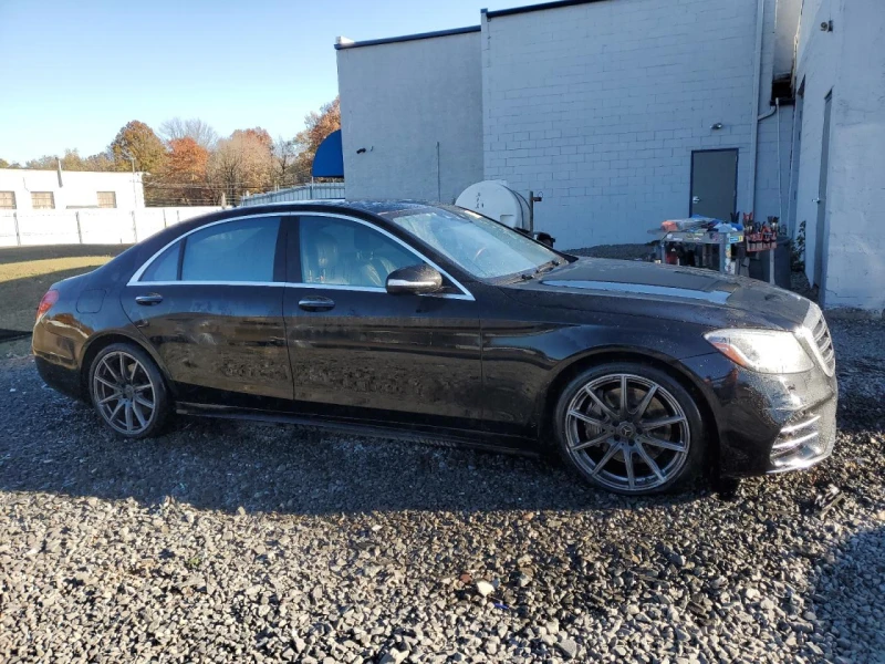 Mercedes-Benz S 560 4MATIC* Burmester* Подгрев* З.Камера* , снимка 4 - Автомобили и джипове - 48836714