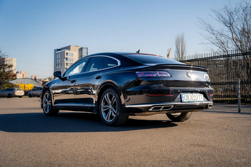 VW Arteon 2.0 TFSI Оперативен Лизинг, снимка 5 - Автомобили и джипове - 49092961