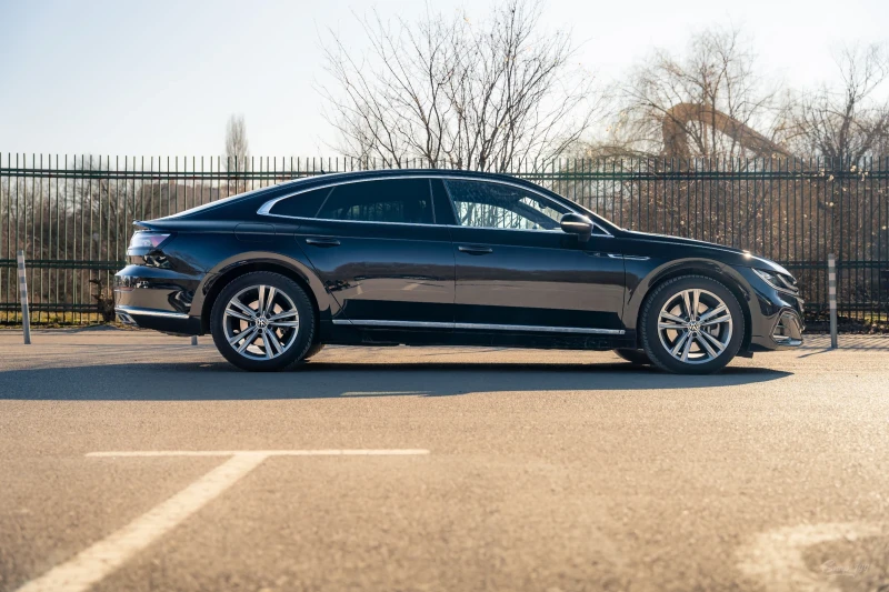 VW Arteon 2.0 TFSI Оперативен Лизинг, снимка 4 - Автомобили и джипове - 49092961