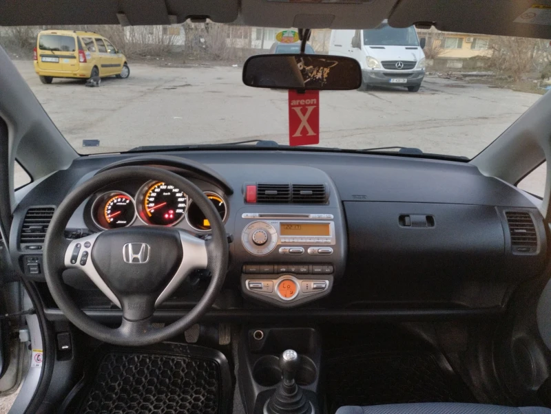 Honda Jazz 1.4, снимка 9 - Автомобили и джипове - 49364820