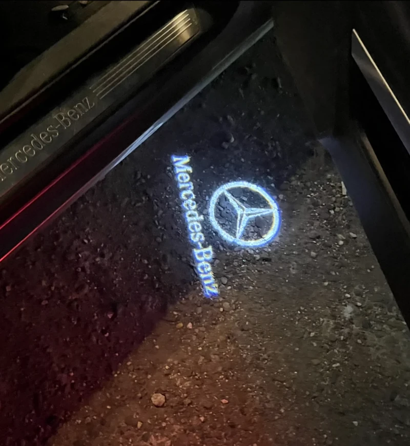 Mercedes-Benz E 250 ОБСЛУЖЕН//НОВ ВНОС//2-РИ СОБСТВЕНИ//ИТАЛИЯ, снимка 8 - Автомобили и джипове - 51778635