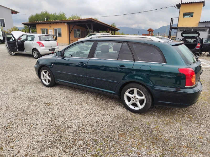 Toyota Avensis 1, 8I   129 k.s., снимка 7 - Автомобили и джипове - 51884406