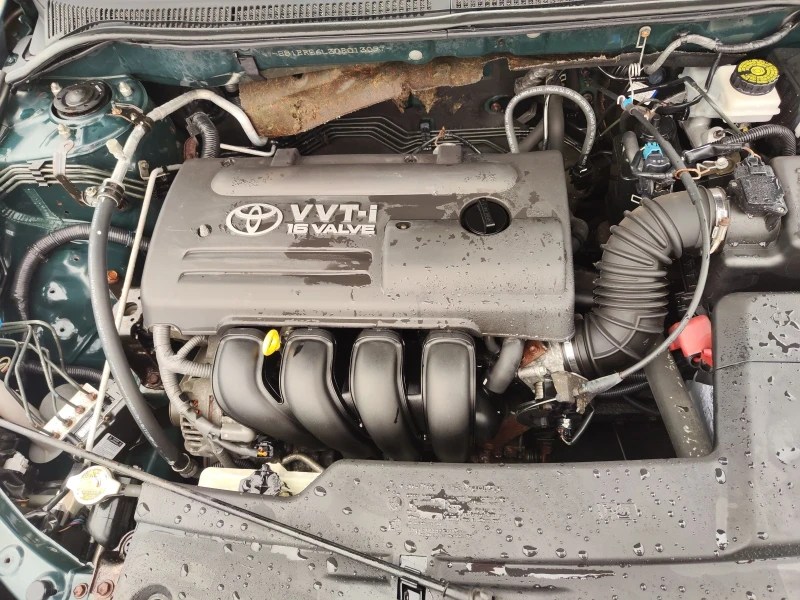 Toyota Avensis 1, 8I   129 k.s., снимка 15 - Автомобили и джипове - 51884406