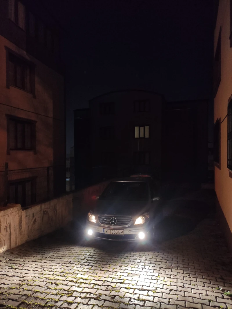 Mercedes-Benz B 180, снимка 12 - Автомобили и джипове - 51967053