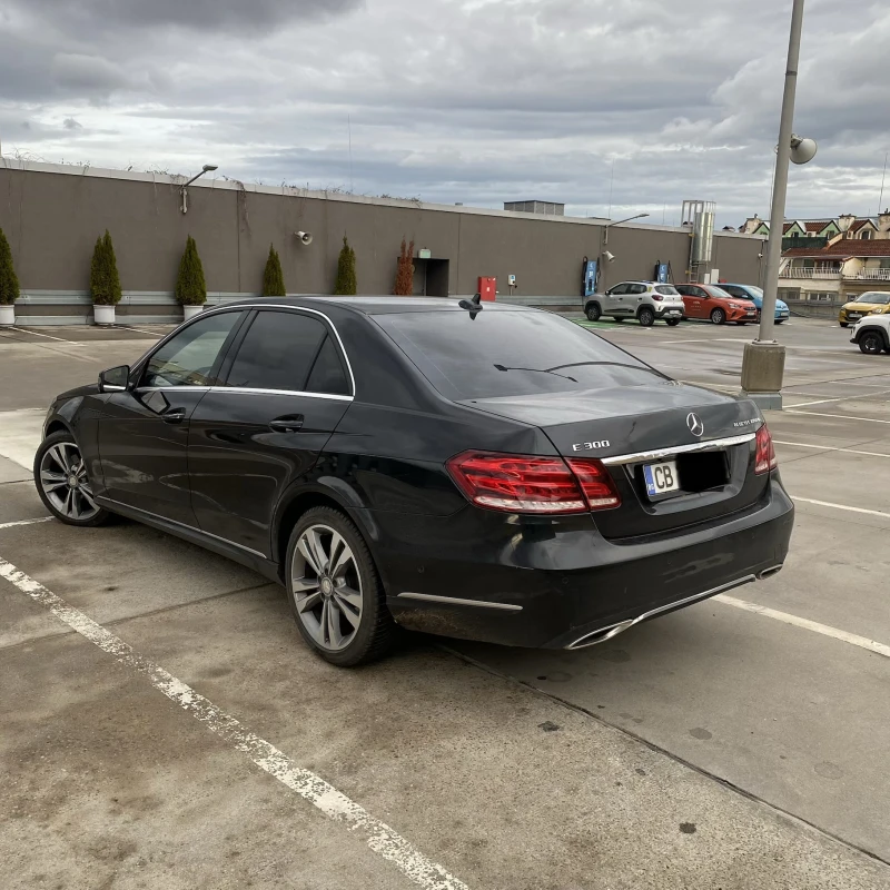 Mercedes-Benz E 300 Bluetec Hybrid , снимка 3 - Автомобили и джипове - 52630588