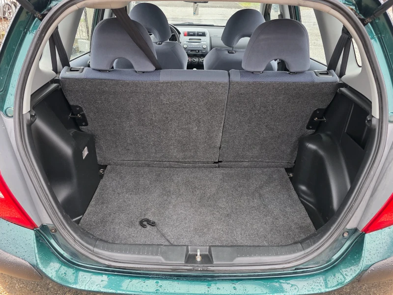 Honda Jazz 1.4 бензин, снимка 7 - Автомобили и джипове - 52668377